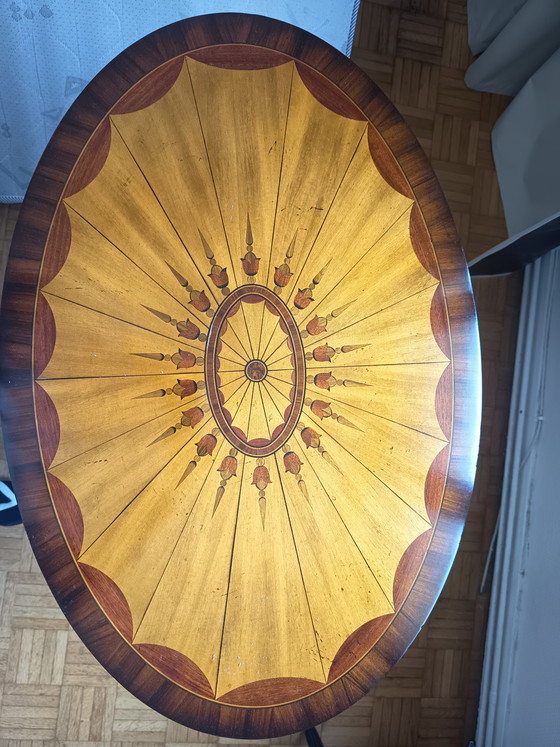 Image 1 of Mesa auxiliar: Excepcional mesa de pedestal Maitland-Smith Prestige – Marquetería artística