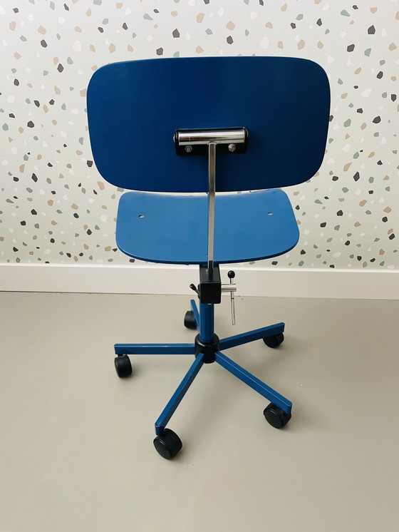 Image 1 of Bureaustoel Kevi 2533 blauw - ontwerp Jørgen Rasmussen