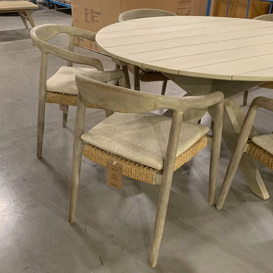Image 1 of Castle Line Teak Grey Gartentisch - Ø135 mit Gartenstuhl (6er-Set)