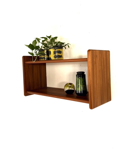 Scaffali a muro vintage in teak, Danimarca anni '70 – Legno, Metallo (photo 8 of 9)