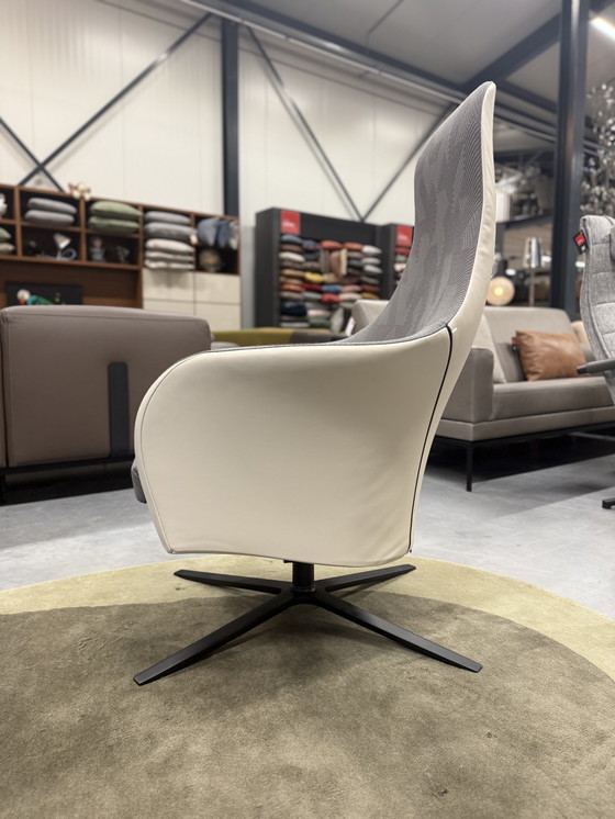Image 1 of Fauteuil Relax Montis Marvin en cuir Myra latte et tissu Mizmaze