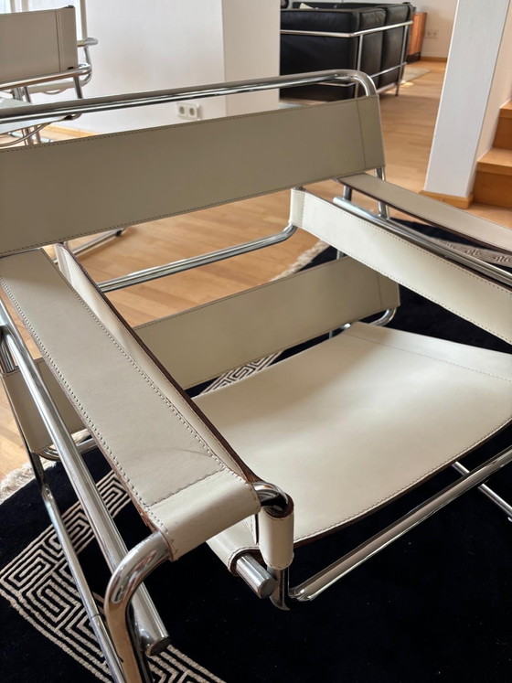 Image 1 of Original Wassily Chair (Marcel Breuer) – Rare 1960s Gavina Edition
