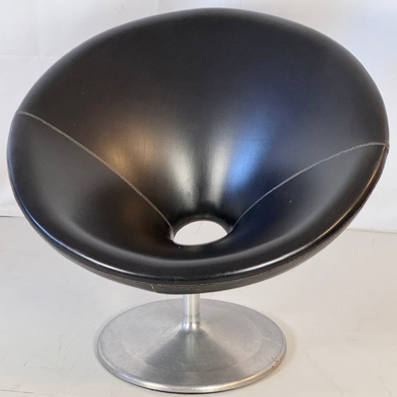 Image 1 of Paar Hongaarse "Radar" fauteuils met origineel kunstleer, jaren 1960