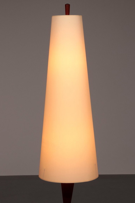 Image 1 of Lámpara de pie de teca con pantalla de tela de Parker Knoll, años 60