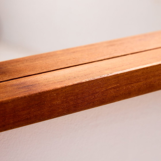 Image 1 of MK10676 Miroir encadré en teck par Aksel Kjersgaard