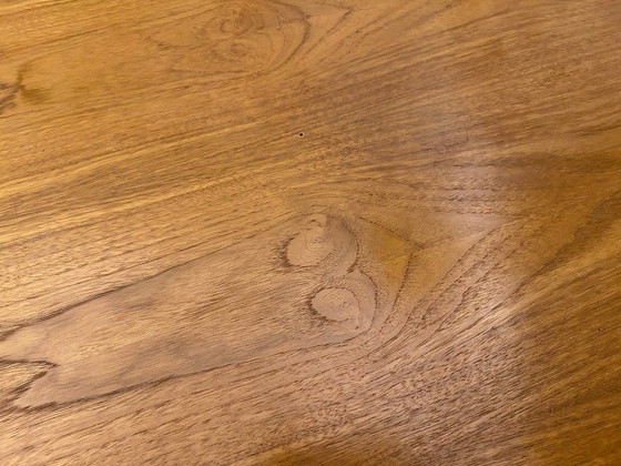 Image 1 of Vintage Tulpentafel in Hout