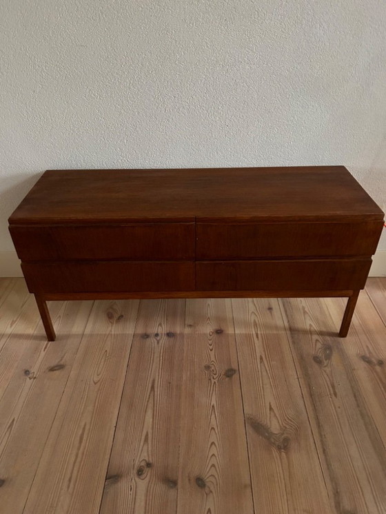 Image 1 of Cassettiera scandinava in teak