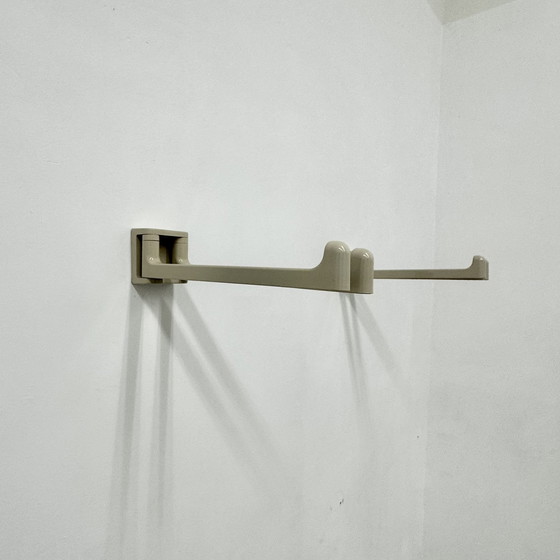 Image 1 of Jaren 70 Handdoeken Rek Handdoek Rekje Beige Vintage