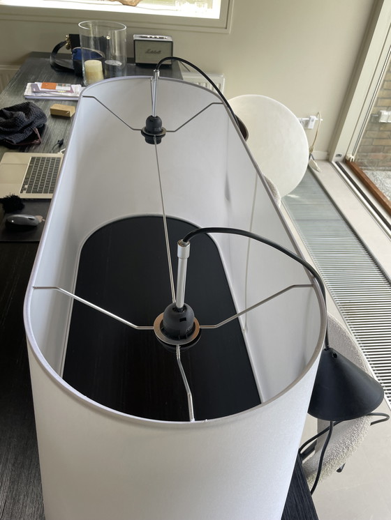 Image 1 of Lámpara colgante ovalada Moooi