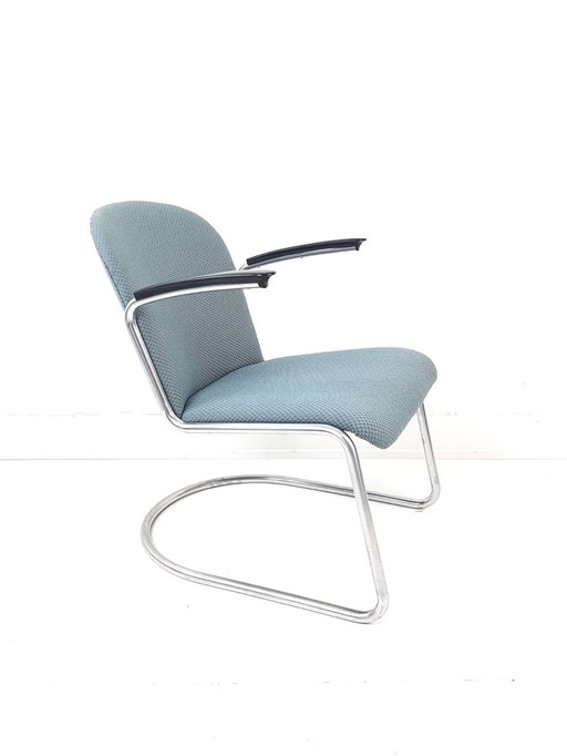 Gispen armchair model 413 newly upholstered Ploeg fabric grain