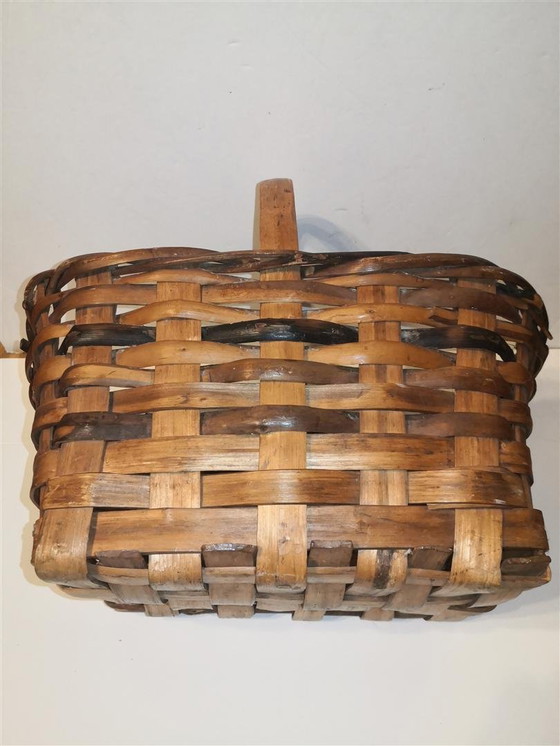 Image 1 of Zeldzame antieke retro vintage houten mand / 20e eeuw