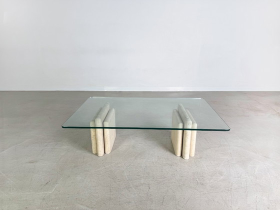 Image 1 of Tavolino in travertino originale del Medioevo Design in vetro Italia
