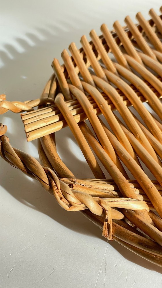 Image 1 of Vassoio di presentazione in rattan vintage