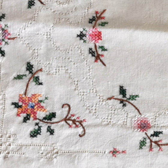 Image 1 of THREAD BREAKFAST TABLECLOTH - HAND EMBROIDERED