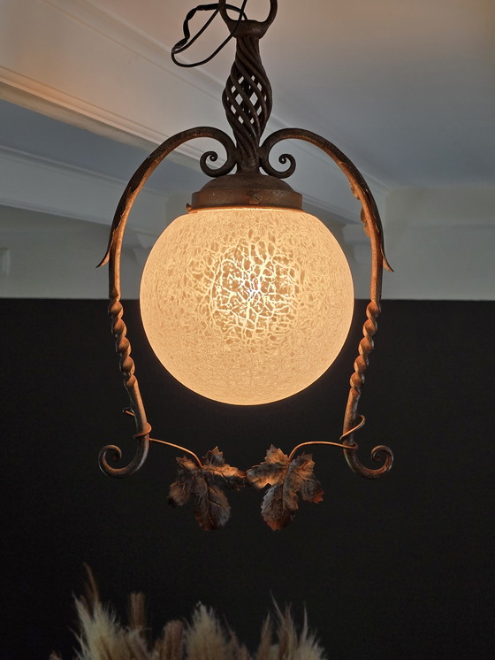 Image 1 of 🌿 Vintage Crackle-Glas & Smeedijzeren Hanglamp | Retro Statement Lamp