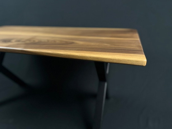 Couchtisch aus geräuchertem Walnussholz – Couchtische, Metal, Wood (photo 3 of 9)