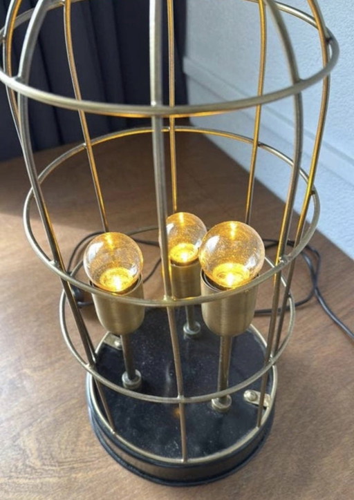 Light cage