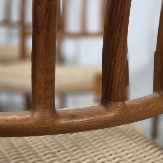 Image 1 of 6 chaises de salle à manger Niels Møller modèle 83 en teck, neuves, en corde de papier