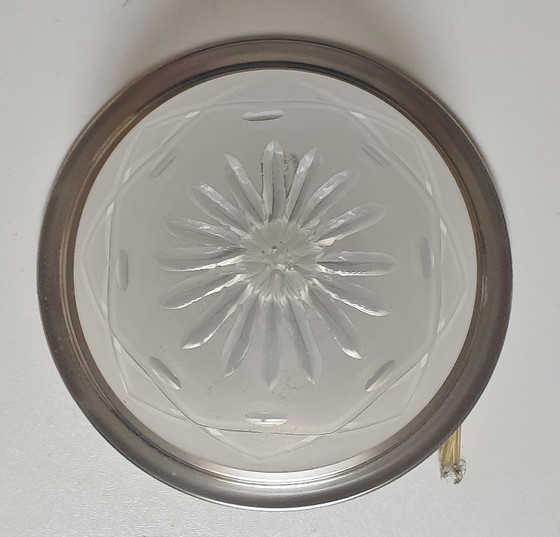 Image 1 of Lámpara de techo Art Déco con cristal tallado.