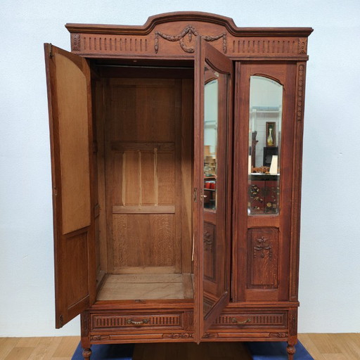 Vintage Antique wardrobe, demountable closet.