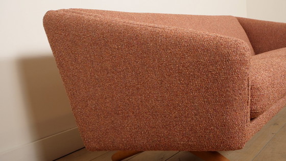 Image 1 of Vintage bank | 3-zits | Illum Wikkelsø | ML-90 | Roze | opnieuw gestoffeerd