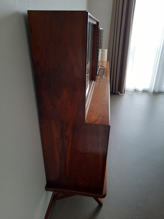 Image 1 of Vintage 1950s sideboard with glass top cabinet