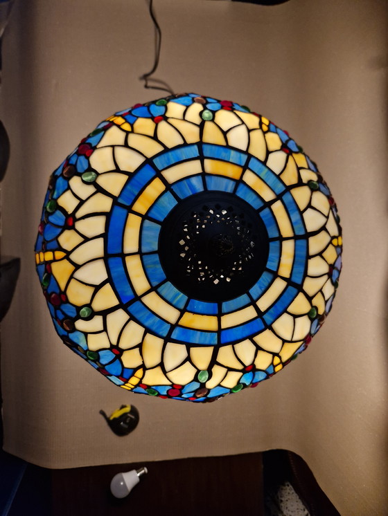Image 1 of Wunderschöne Tischlampe im Tiffany-Stil