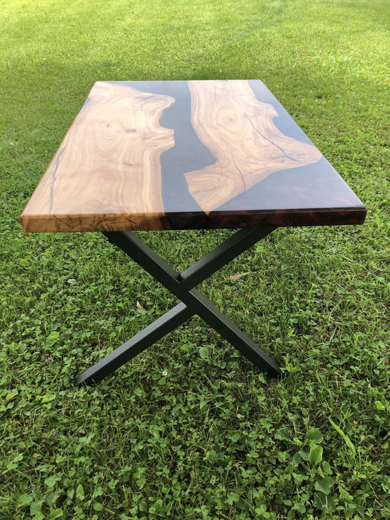Image 1 of Coffee table