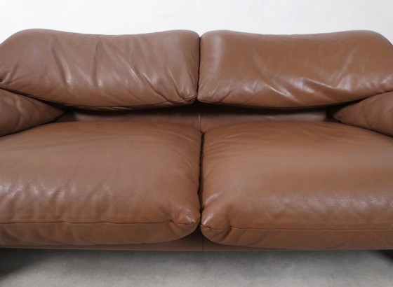Image 1 of Cassina Maralunga 2 posti in pelle color mocca