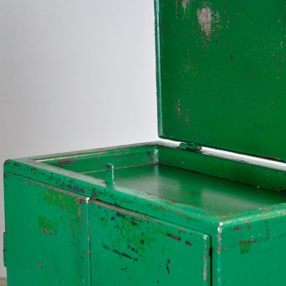 Image 1 of Industrieschrank aus Eisen, 1970er Jahre