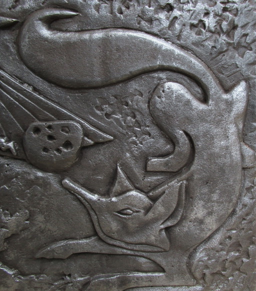 Plaque De Cheminée Design Années 80 Fonte Signée "Le Corbeau et Le Renard"