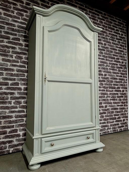 Brotschrank / Schrank mit einer Tür / Wäscheschrank / Kleiderschrank