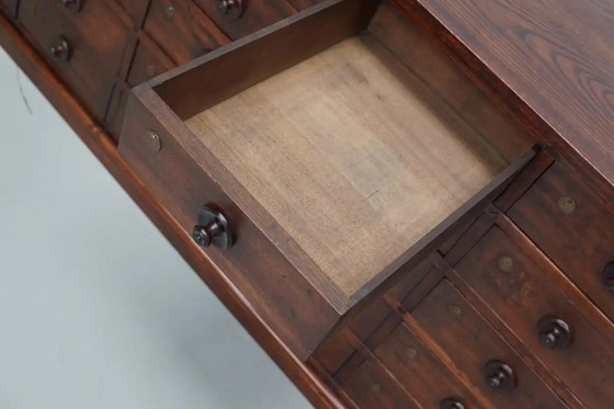 Image 1 of Sehr großer antiker Apothekerschrank/Kommode aus Hartholz, ca. 1900