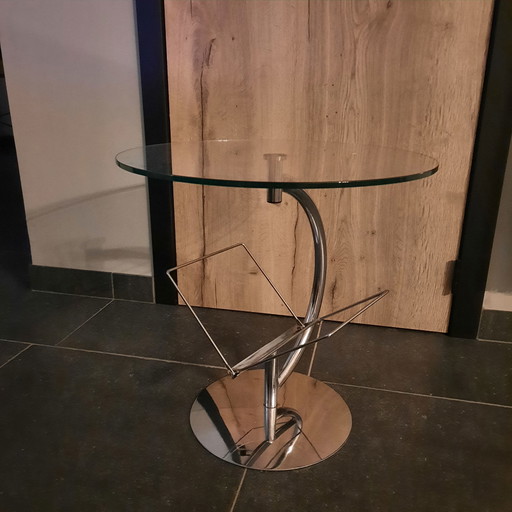 Mesa auxiliar capullo