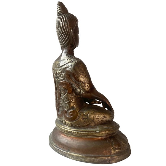 Bouddha birman ancien en bronze doré au feu – XVIIIe/XIXe siècle – Patine de qualité musée – Sculptures (photo 4 of 9)