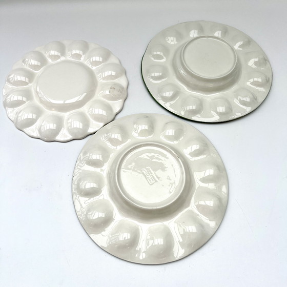 Image 1 of Tres platos de ostras/huevos pintados a mano – Sarreguemines, Francia