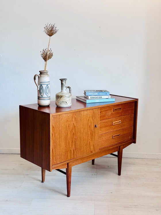 Image 1 of Buffet vintage en teck des années 1960, Fristho