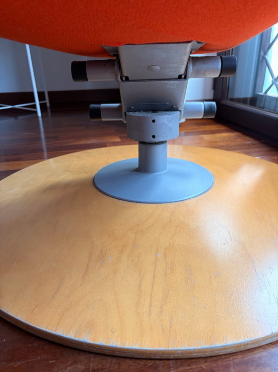 Peel ergonomic Armchair by Variér (Stokke) with ottoman - Olav Eldøy, Metal, Textile, Brown (photo 6 of 10)