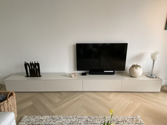 Image 1 of Monoz Exelent TV  Meubel 360x40x30 Nieuwstaat! (2025)