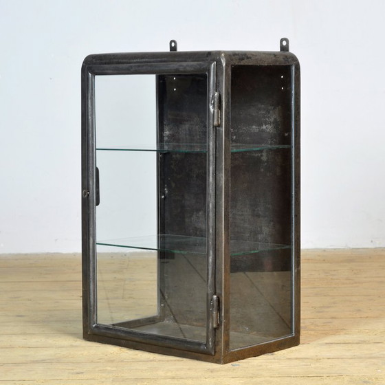 Image 1 of Botiquín, circa 1930