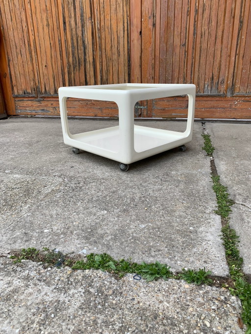 Mid-Century Space Age Couchtisch von Peter Ghyczy