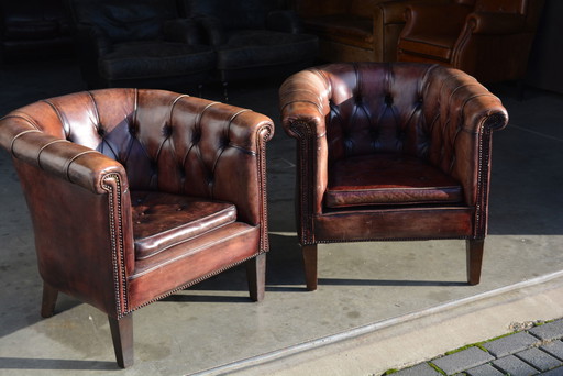 2x Chesterfield clubfauteuils
