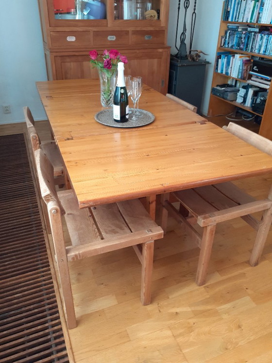 Image 1 of  4 Trybo-Stühle und 1 Fureka-Tisch Edvin Helseth