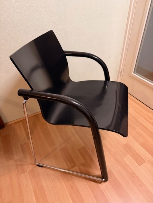 6 Thonet S 320 Chairs