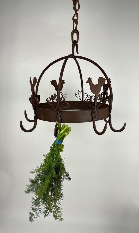 Image 1 of Spekkrans / kruidenhanger / kruidenkroon van smeedijzer - landhuisstijl