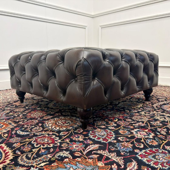 Large Brown Chesterfield Footstool & Pouf – Footstools & poufs, Leather, Wood (photo 4 of 6)