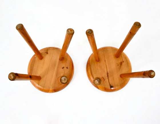 Image 1 of Taburetes de Charlotte Perriand para Les Arcs, década de 1960, juego de 2