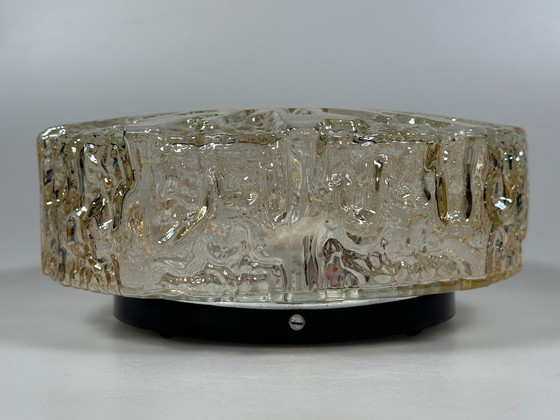 Image 1 of Plafonnier années 60/70, encastré, verre, métal, design futuriste