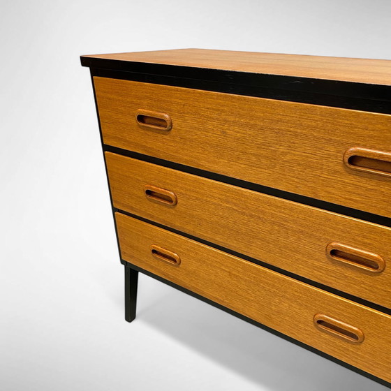 Image 1 of Commode vintage à 3 tiroirs en placage de teck