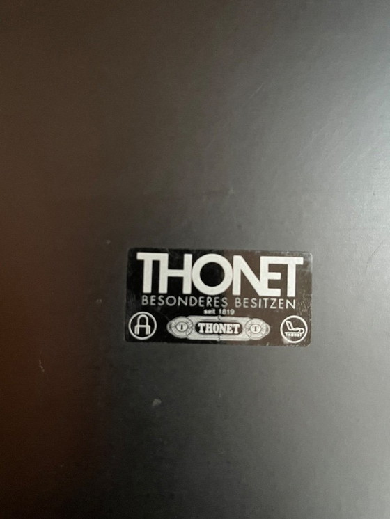 Image 1 of Table d'appoint Thonet B9C